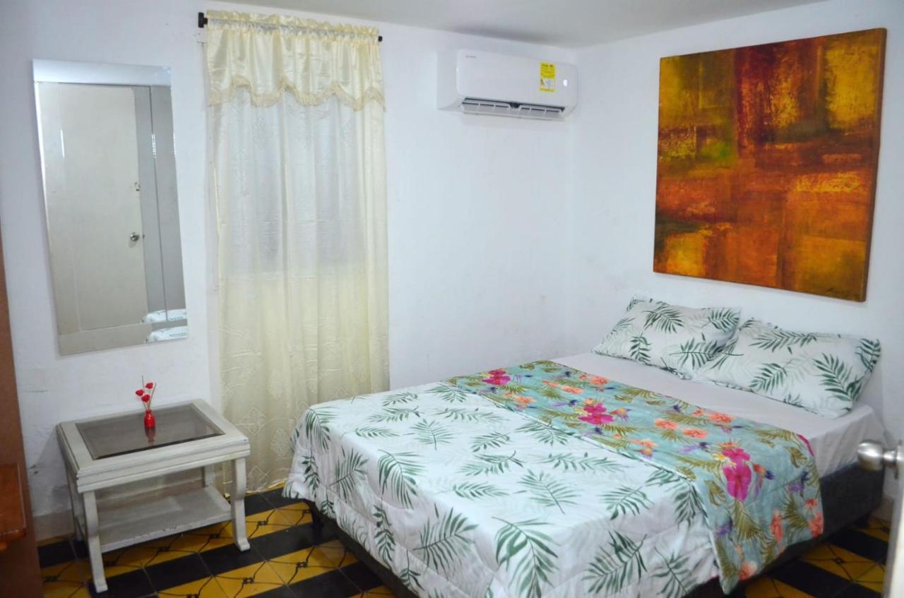 Casa Hostal Kristalu Cartagena Bagian luar foto